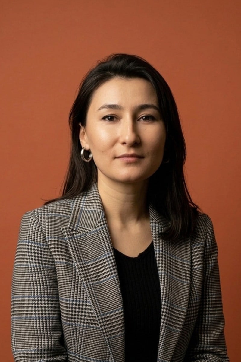 İmren Kava Mutlu — İç Mimar · Kurucu Ortak